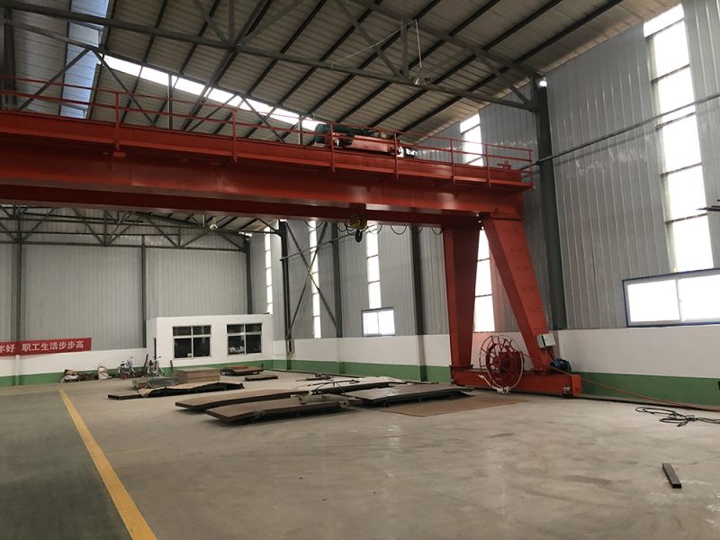 龍門起重機(jī)